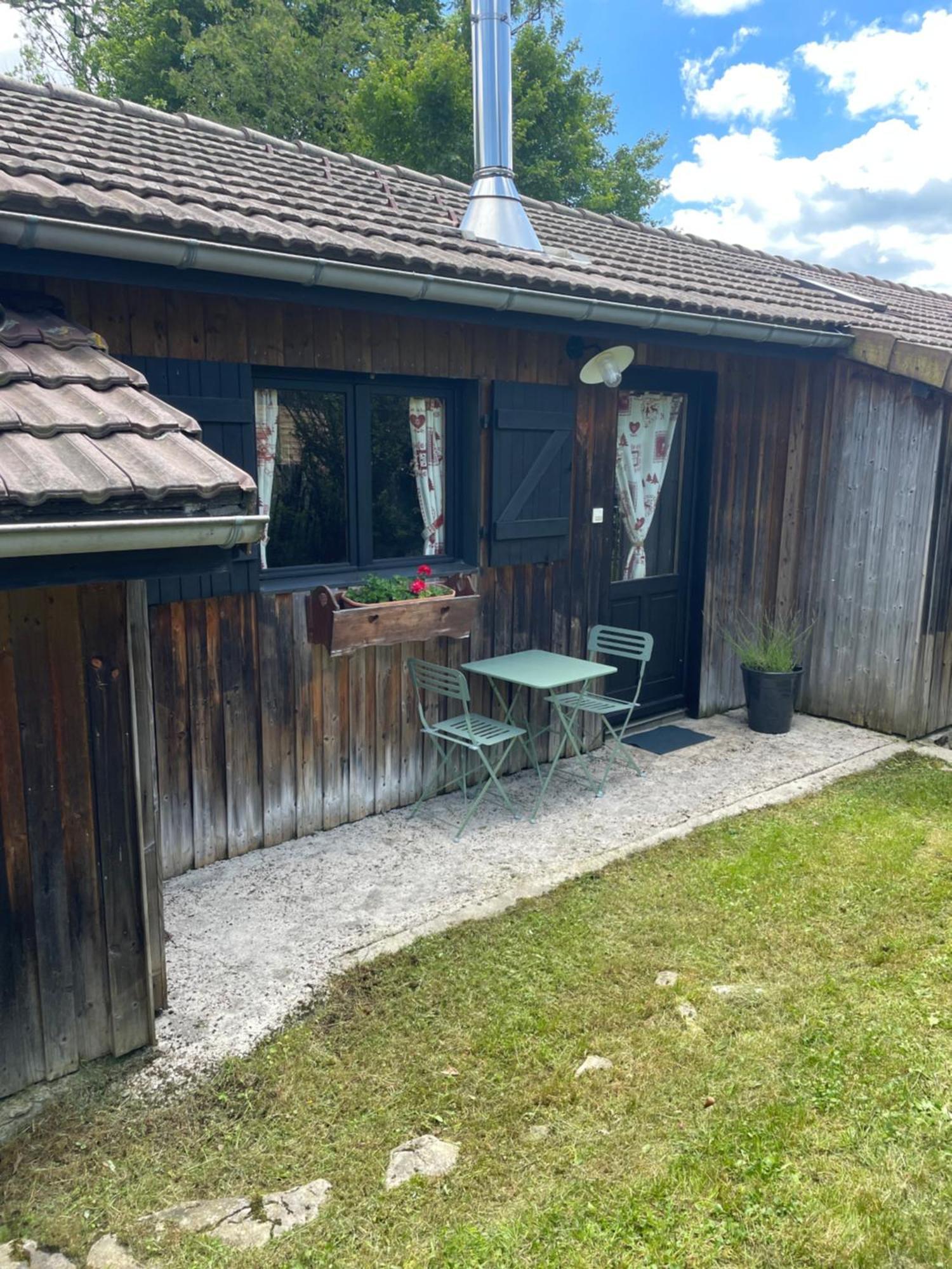 Apartment Les Cachettes Du Herisson - Le Choupisson Le Frasnois
